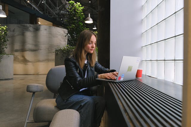 digital nomad