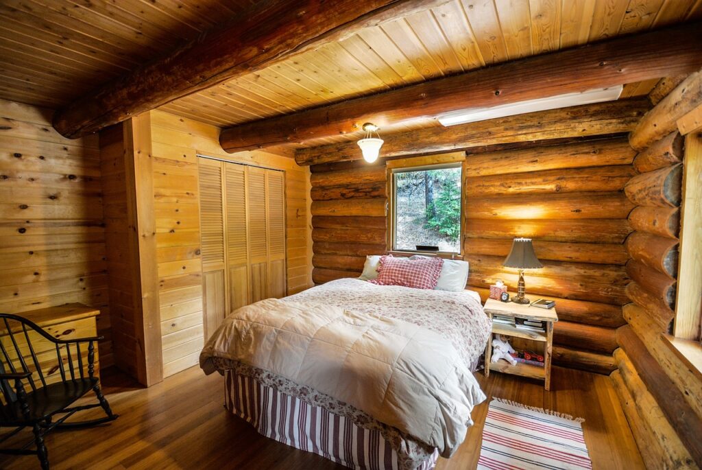 Einfaches Zimmer in einem Homestay im Bergdorf