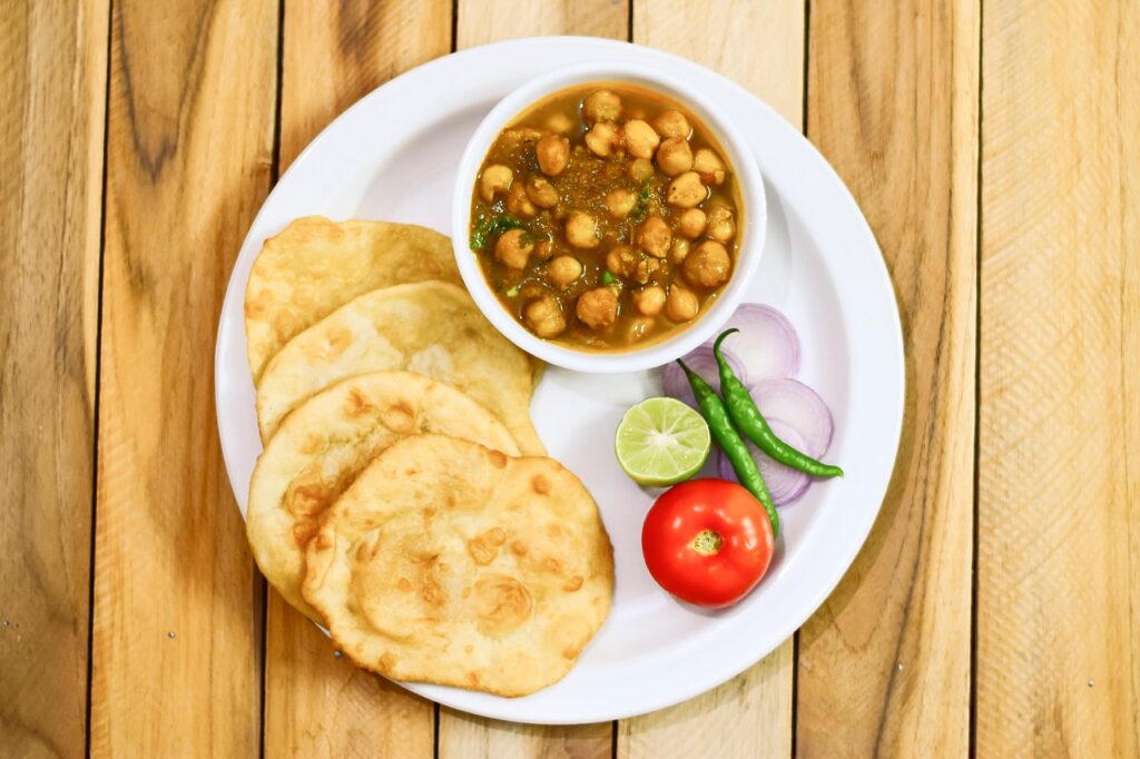 Curry mit Roti, karibisch-guyanisches Essen