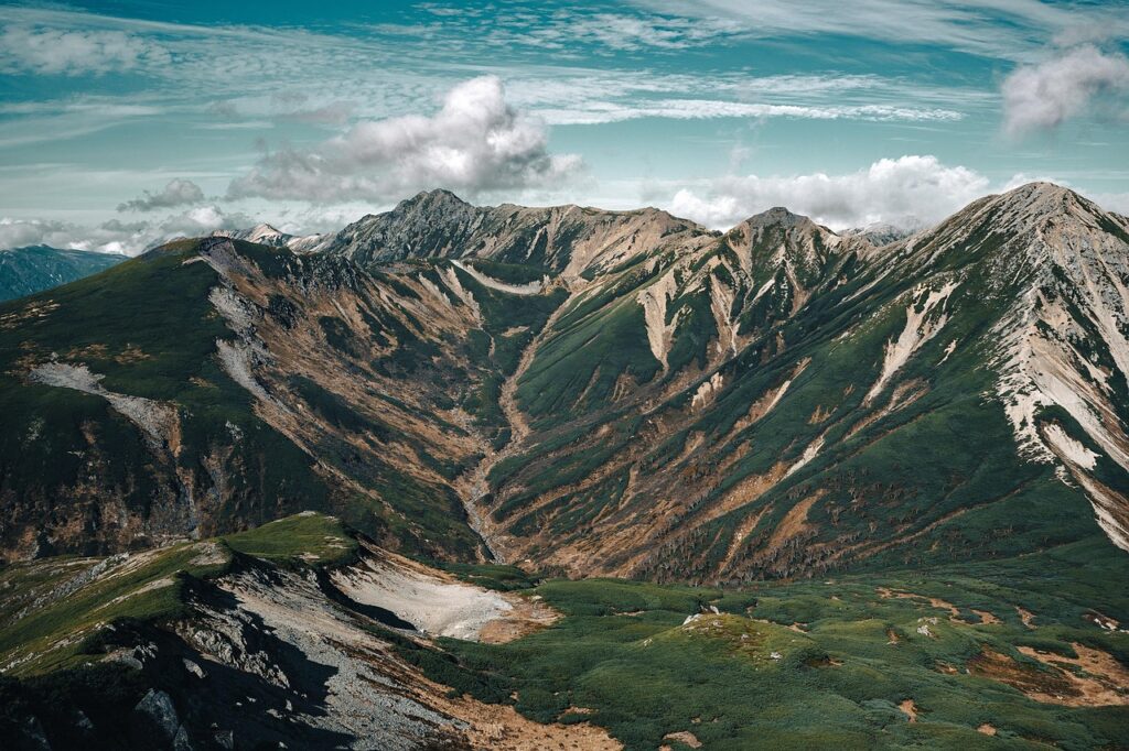kanenori-mountains